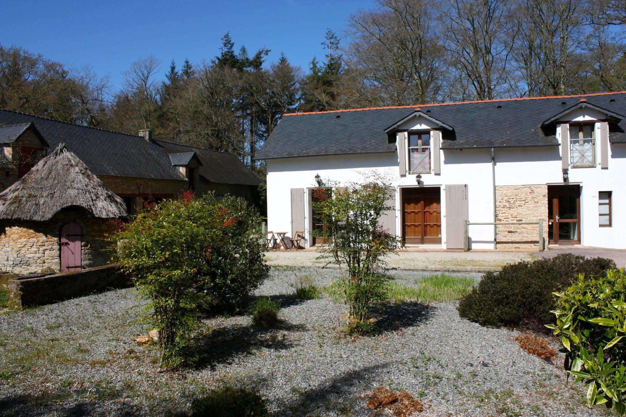 Domaine De Bodeuc Hotel Nivillac Екстериор снимка