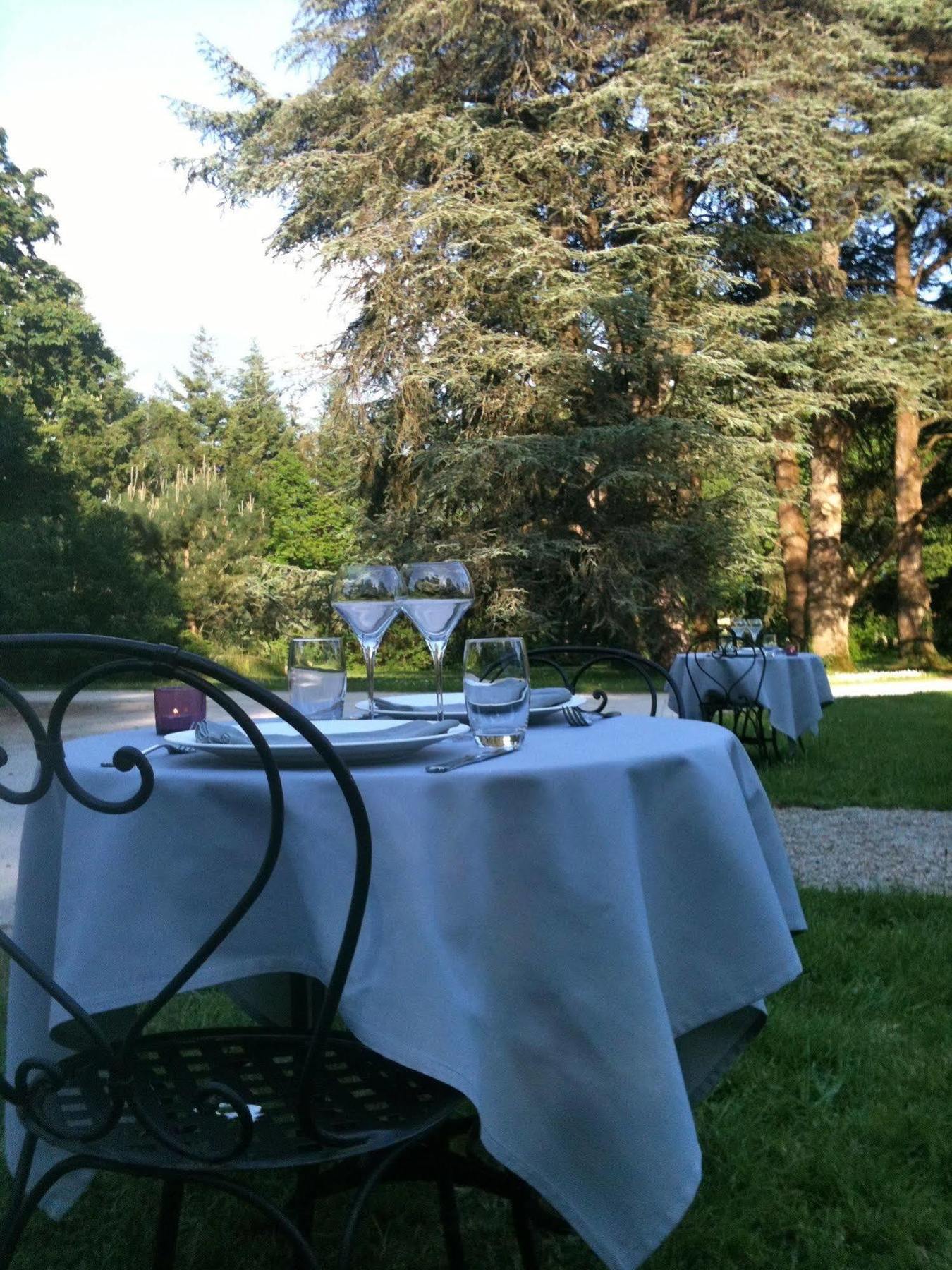 Domaine De Bodeuc Hotel Nivillac Екстериор снимка